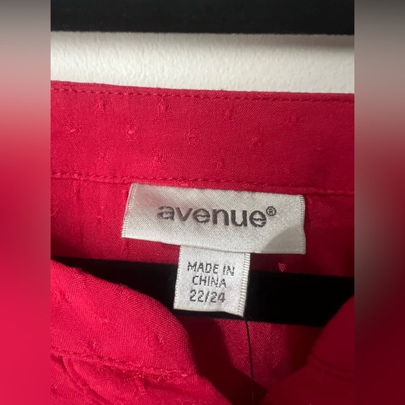 AVENUE Red Tunic Dobby Popover NWT Size 22/24 or 2X - Picture 12 of 16